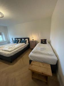 Valley View Cottage 4 Authentic 6 guest cottage near Valkenburg