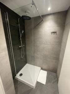 17 4p Historical Cottage near Valkenburg