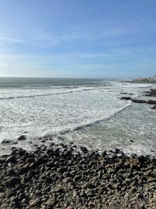 Beachfront condo with stunning ocean views