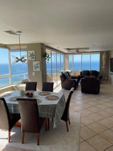 Beachfront condo with stunning ocean views