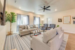 Massive 3 bedroom close to the water