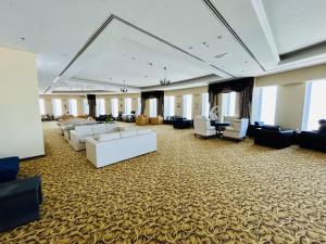 SUNRISE HOMES - Spacious 1BR next to Marina Walk