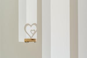 Malibu park studio with ocean views & heated pool