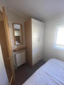 Pebbles Romney Sands