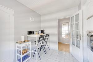 Spacious 2BR Flat near CDG airport