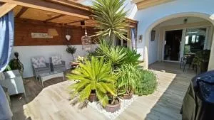 Casa Leti - Casas Abiar