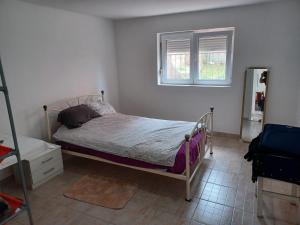 Pink Holiday House Sutomore