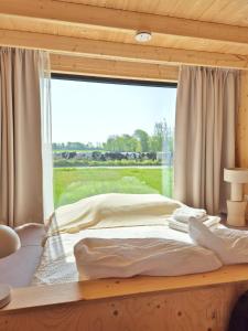 New! Tiny House Lantliv Oostkapelle, met weidezicht