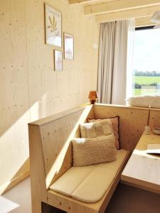 New! Tiny House Lantliv Oostkapelle, met weidezicht