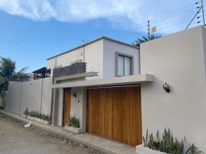 Luxury cabin in Santa Veronica