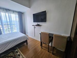 The Loop 2204 - Goffs Place