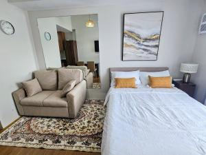 The Loop 2204 - Goffs Place