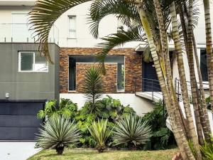 Luxo e segurança - 30 minutos de SP