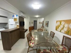 Apto c suítes a 500m da Praia de Jurerê | CPJ504