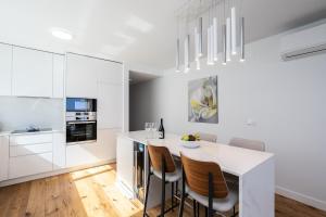 Elegant Waterfront Condo in Fuseta