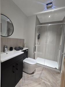 Lanark Apartment