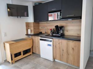 Appartements T2 Cyprien, Climatise, piscines, resto, 5mn plages : photos des chambres
