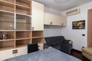 Apartment Marconi 2833