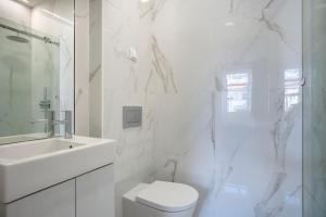 Belo Quarto com WC Privativo