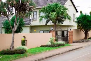 Garden Inn Guesthouse - Sidvokodvo