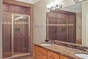 Private Pool Beach Front Sleeps 18 Family home