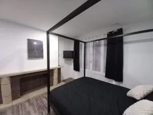 Suite Noire et Blanche - Fenouillet