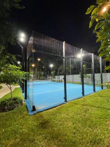 Apartment with 3 Bedrooms, AC, Pool and Clubhouse