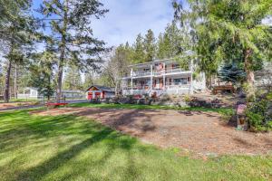 Steps to Pine Hollow Reservoir Home with Fire Pit!