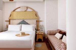 Deluxe King Room room in Gran Hotel Montesol Ibiza