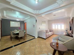 Casa Quintal Amplo prox Cataratas 4 quartos