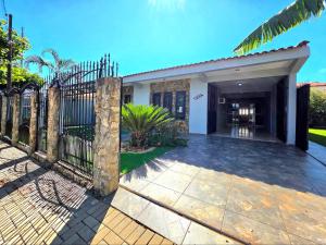 Casa Quintal Amplo prox Cataratas 4 quartos