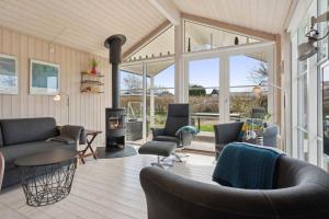 8-Person Holidayhome Close To Childfriendly Beach