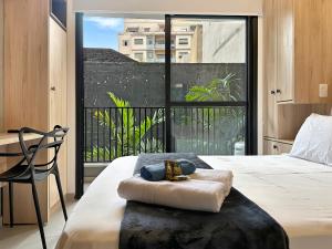 Ar condicionado - Cozinha moderna - Varanda - Estúdio