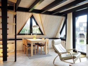 Ferienhaus mit Sauna in Burhave