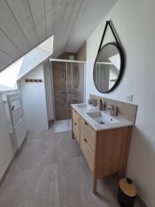 Maisons de vacances Charmante longere dans le Morbihan pour 6 personnes : photos des chambres