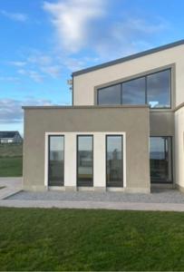 Ardmores Modern Beach House