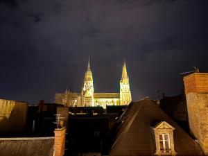 Appartements Le Nid dHistoire avec vue sur la cathedrale : photos des chambres