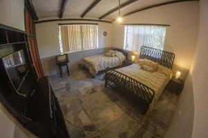 Hermosa villa con piscina