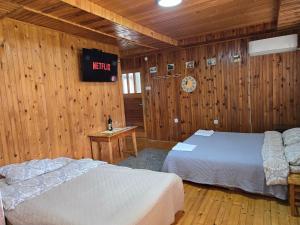 DRAGON GARDEN Tara Bridge View