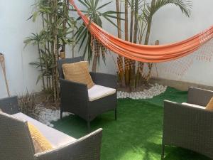 2 beds with garden view and terrace