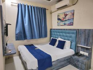 Hotel Mari Aai Residency