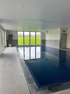 The Byre - Luxury Barn, near Wells, Somerset, pool, gym