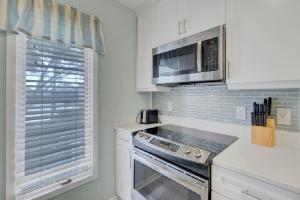 Racquet Club 7 by Wild Dunes, in Resort Core