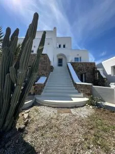 Myconian Unique Villa in Marathi -Elenas Hospitality - - Klouvas