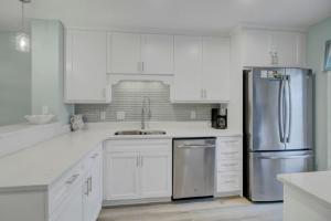 Racquet Club 7 by Wild Dunes, in Resort Core