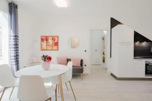 Fabrizio's Apartment - San Pasquale