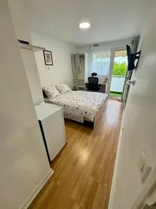 Manuela Home - Brains