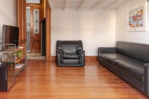 Luxury 2 room apt in Downtown