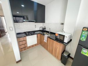 2-bedroom apartment & Free parking
