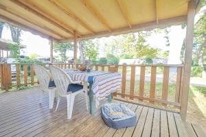 Villages vacances Camping Merendella : photos des chambres